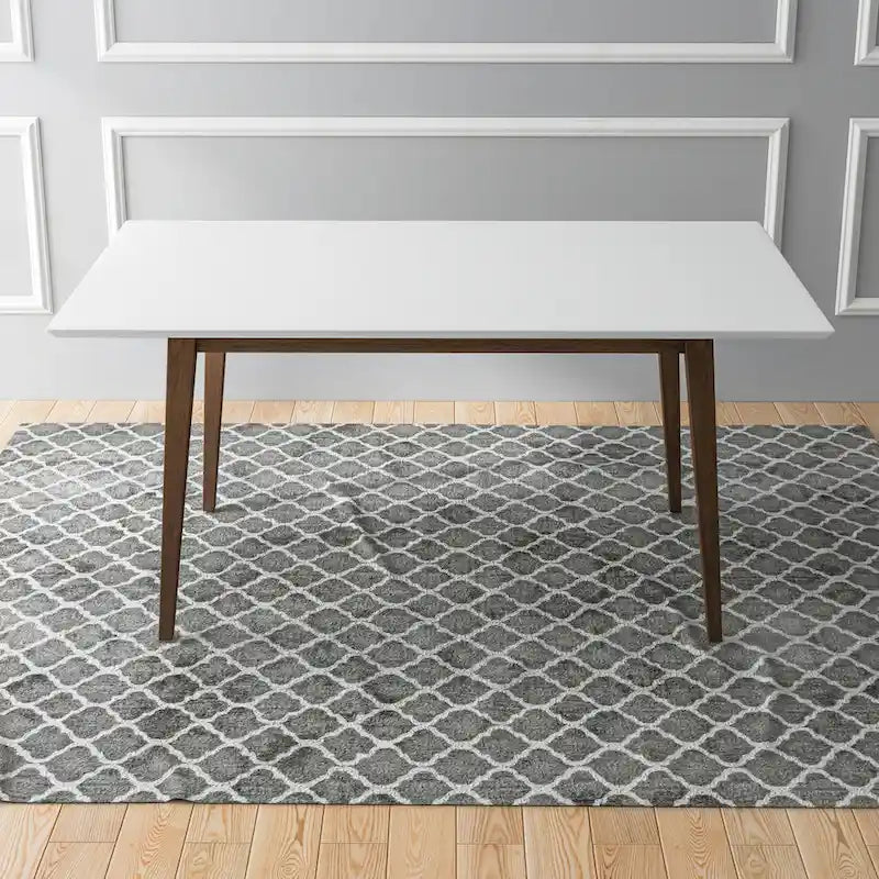 Alda moderner rechteckiger Esstisch aus Massivholz im Mid-Century-Stil