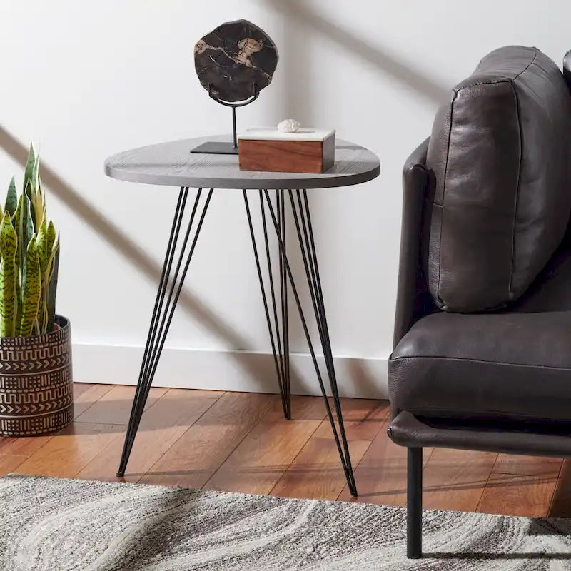 Luann White/ Black Lacquer Side Table - 19.6 x 19.6 x 23.6 - 20Wx20Dx24H